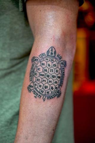 Sakyant Arjarn Fluke | sak yant, sak yant tattoo, sak yant bangkok, sak yant designs, sak yant meaning