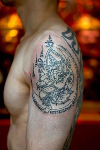 Sakyant Arjarn Fluke | sak yant, sak yant tattoo, sak yant bangkok, sak yant designs, sak yant meaning