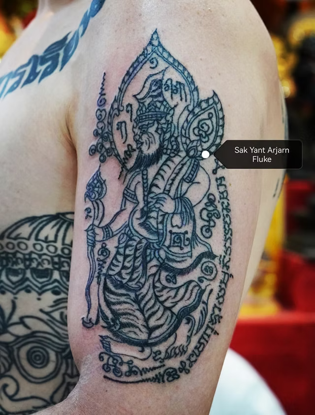 Sakyant Arjarn Fluke | sak yant meaning, Pu rue si meaning, sak yant, sak yant tattoo